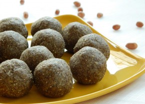 Bajre (Ragi) ke Ladoo