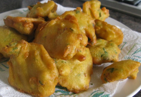 Methi Bhaji ke Bhajiye