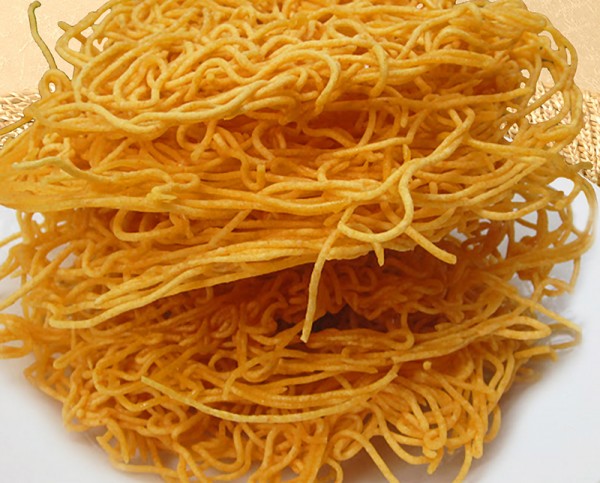 Teekhi Sev